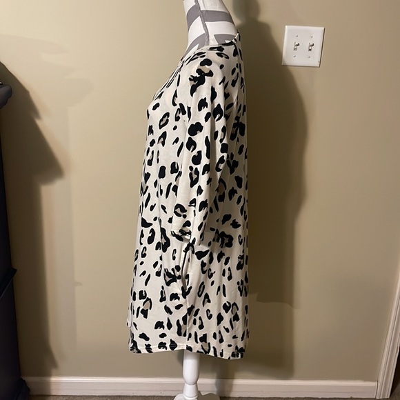 Just Above the Knee Leopard Print Dress by Tickled Teal Size XL - Picture 4 of 6